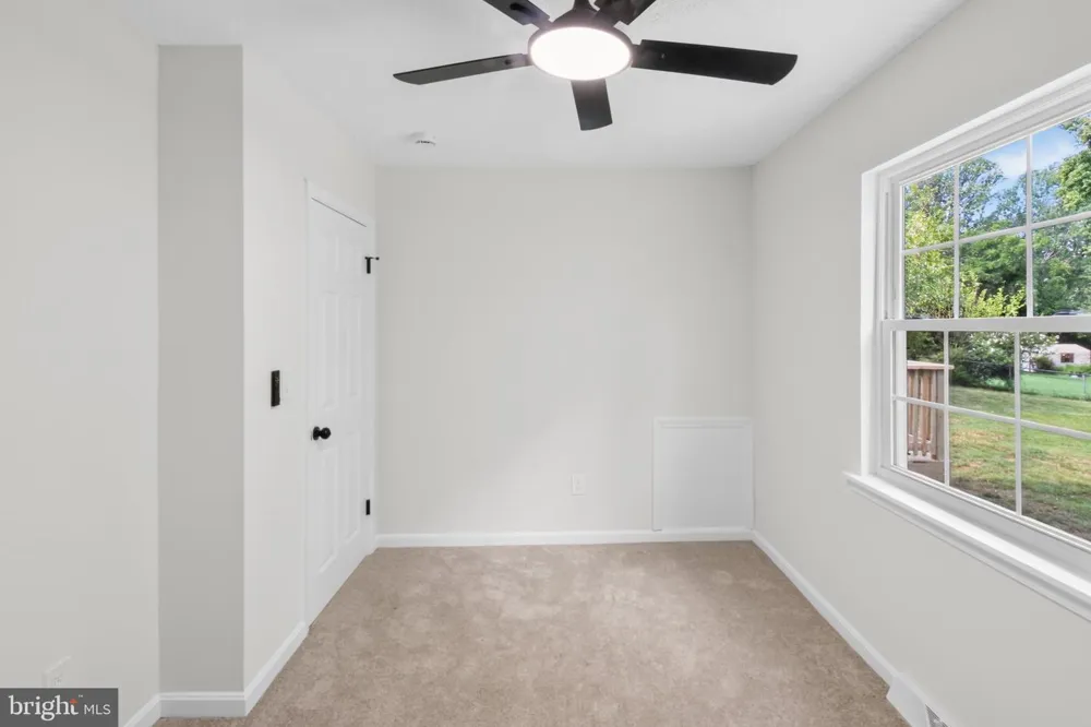 7130 ALLEGHANY STREET Warrenton, VA 20187