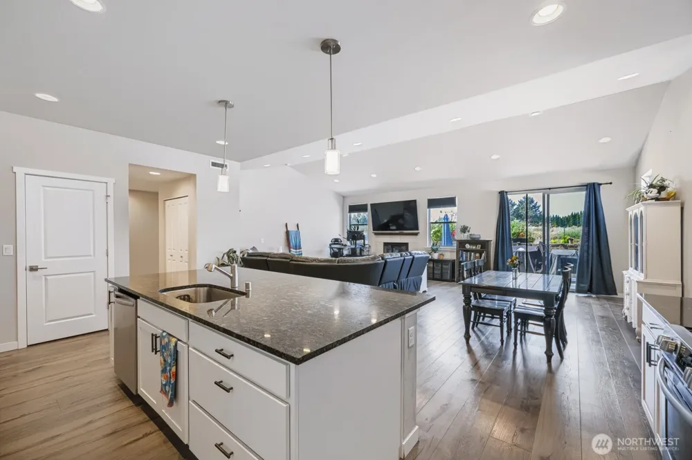4108 NE Edwards Drive Moses Lake, WA 98837