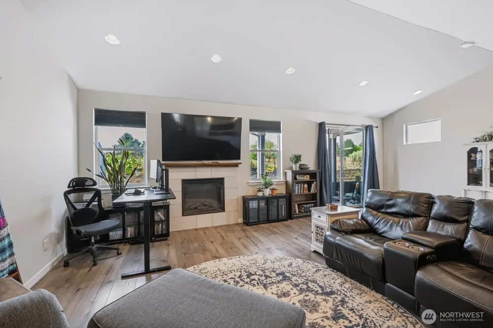 4108 NE Edwards Drive Moses Lake, WA 98837