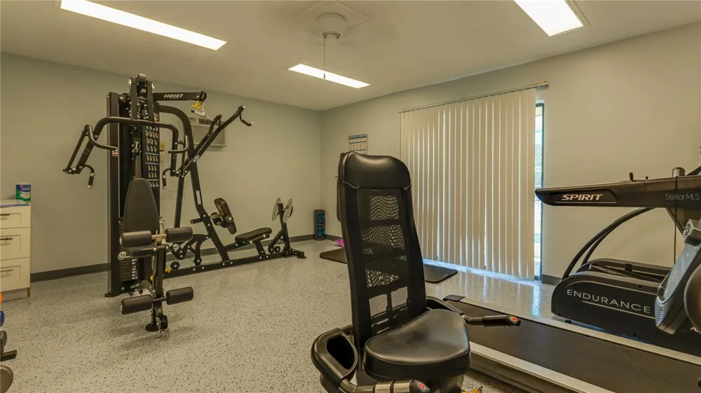 1219 16TH CIRCLE SE #1219 Largo, FL 33771