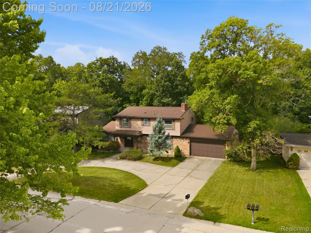 25055 Arden Park Drive Farmington Hills City, MI 48336