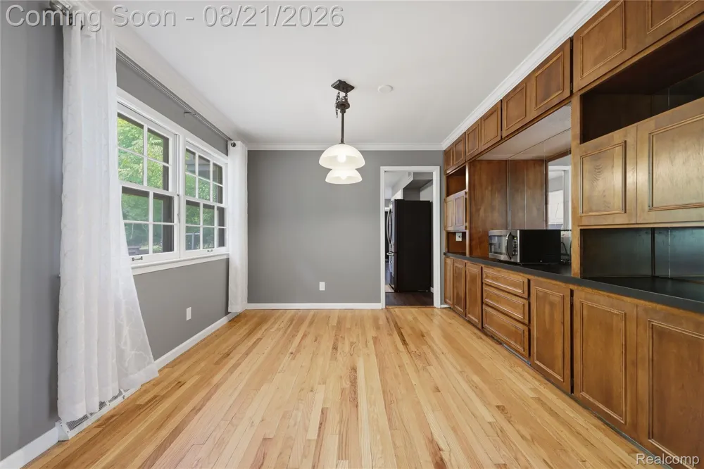 25055 Arden Park Drive Farmington Hills City, MI 48336