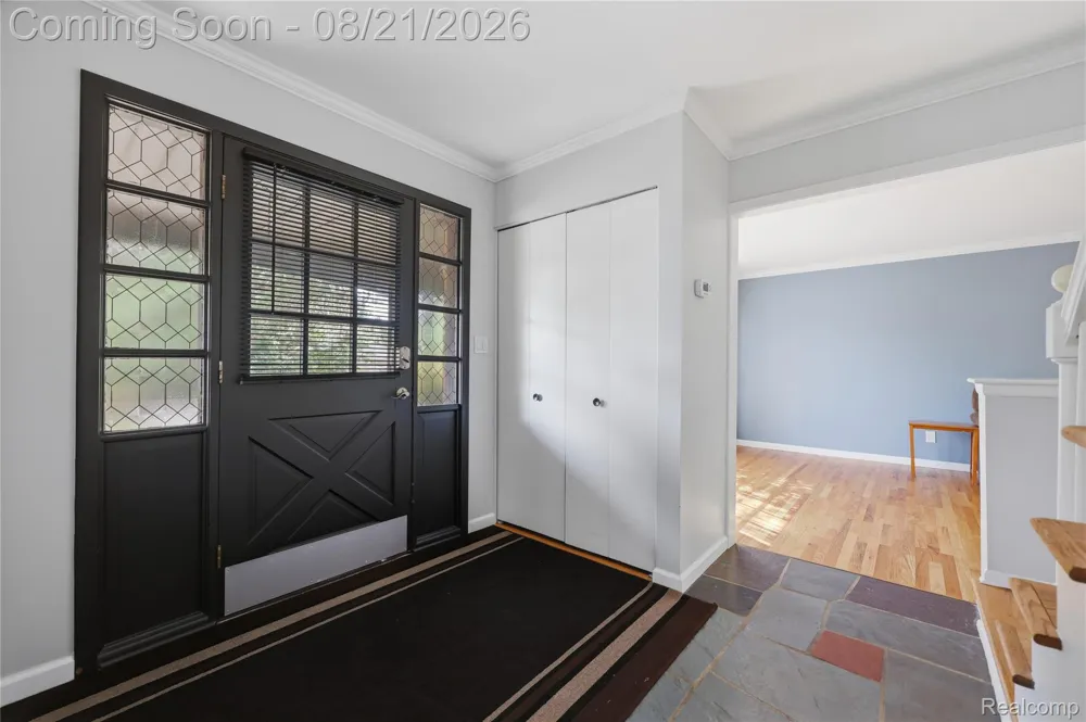25055 Arden Park Drive Farmington Hills City, MI 48336