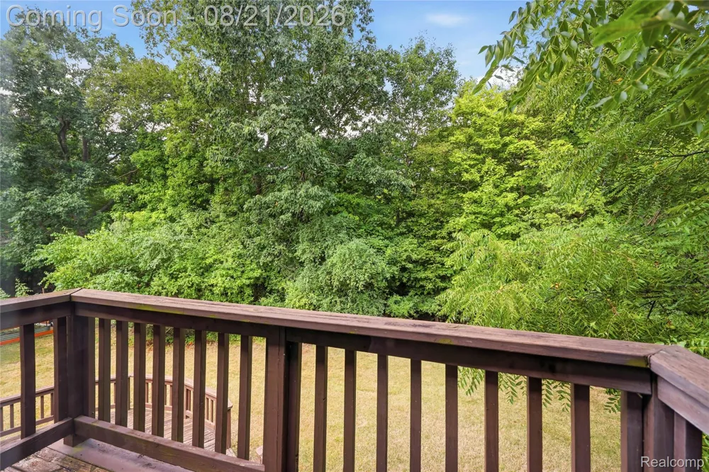 25055 Arden Park Drive Farmington Hills City, MI 48336