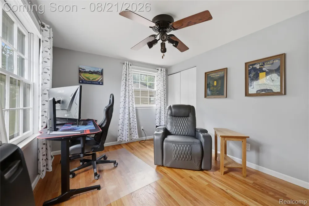 25055 Arden Park Drive Farmington Hills City, MI 48336