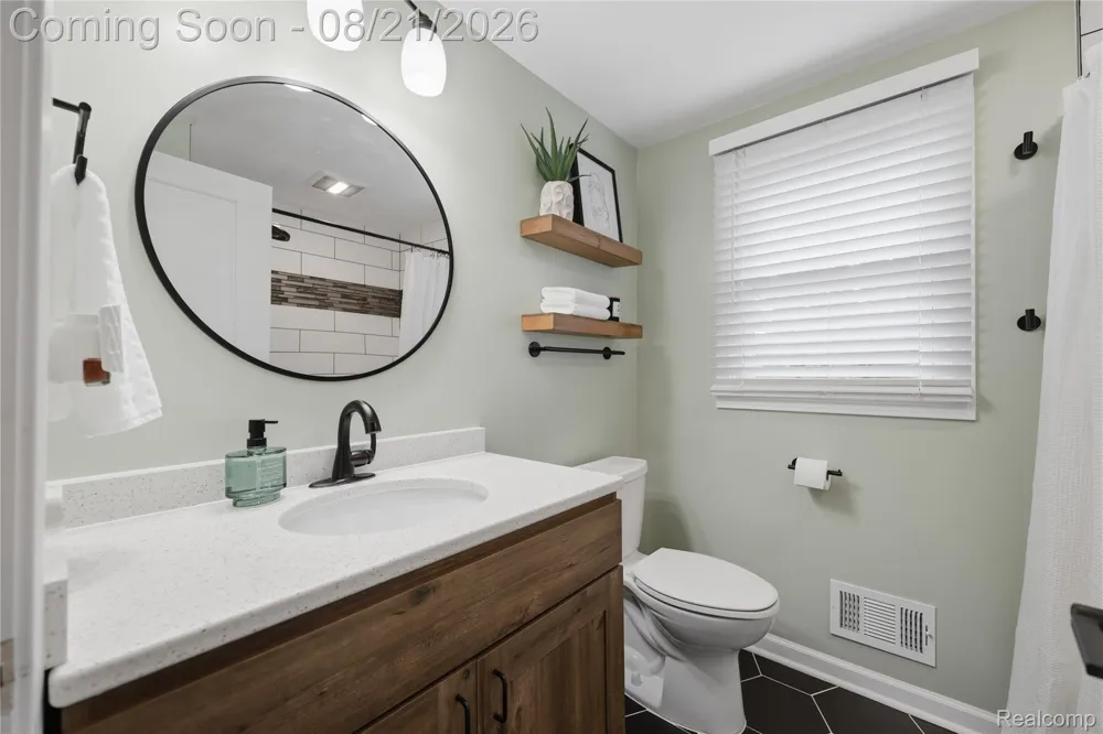 25055 Arden Park Drive Farmington Hills City, MI 48336
