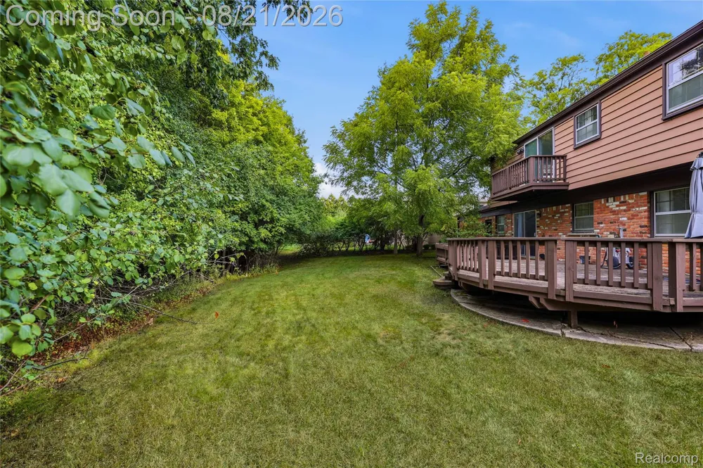 25055 Arden Park Drive Farmington Hills City, MI 48336
