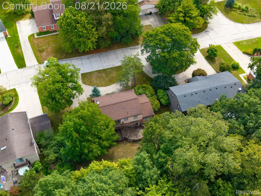 25055 Arden Park Drive Farmington Hills City, MI 48336