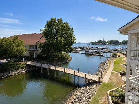 18015 Kings Point Drive #L