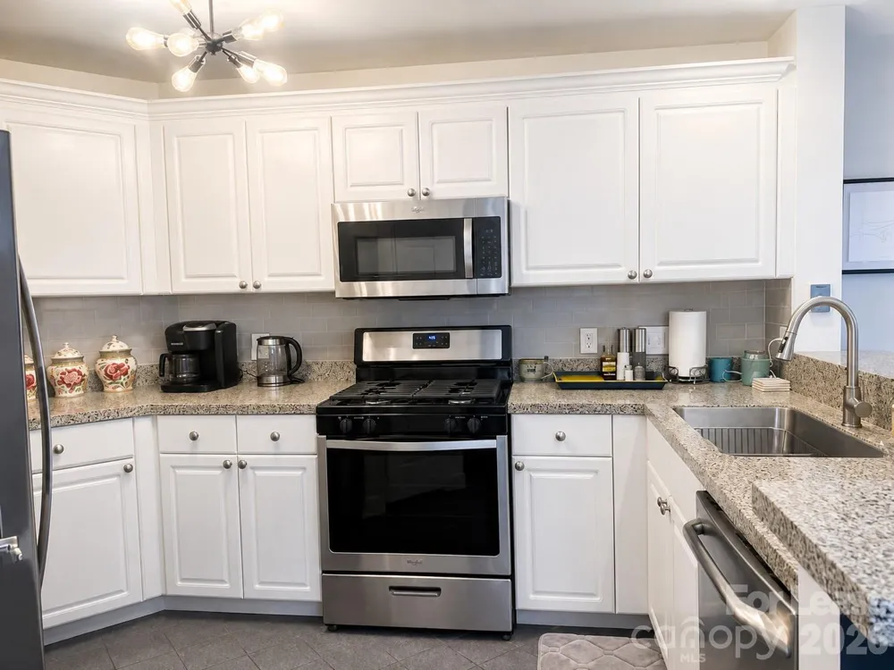 18015 Kings Point Drive #L Cornelius, NC 28031
