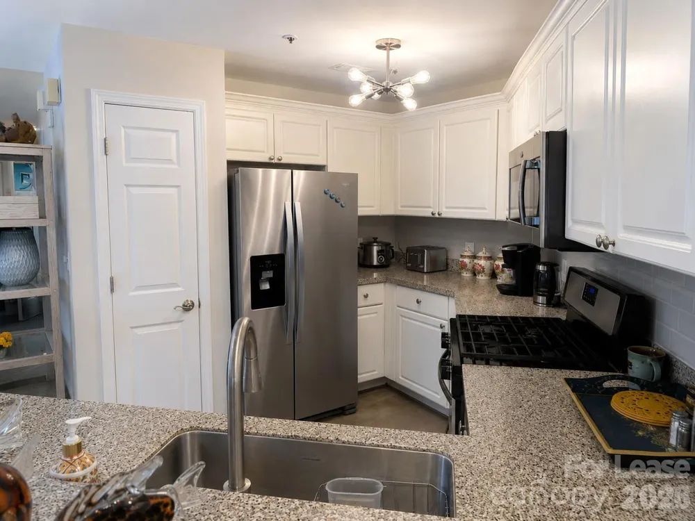 18015 Kings Point Drive #L Cornelius, NC 28031