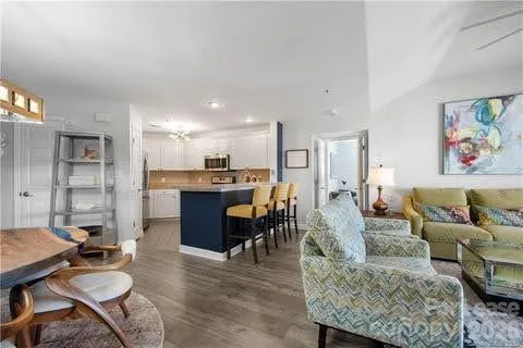18015 Kings Point Drive #L Cornelius, NC 28031