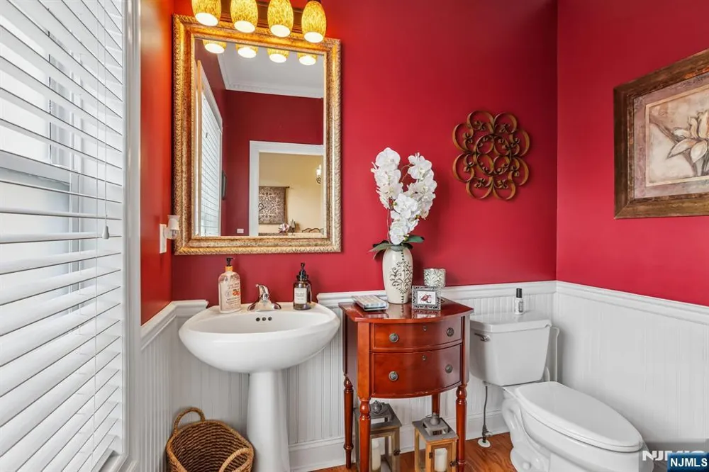 176 Fox Hill Court Jefferson Township, NJ 07849