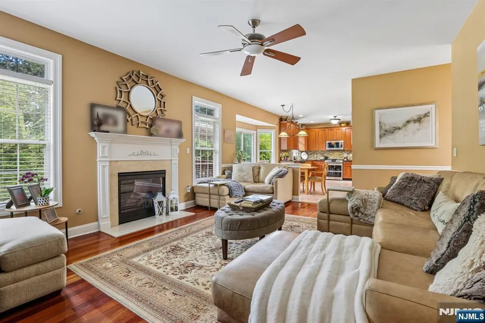176 Fox Hill Court Jefferson Township, NJ 07849