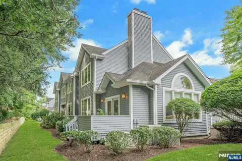 430 Windham Court 430