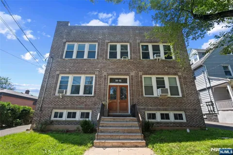 60-62 Elmwood Avenue