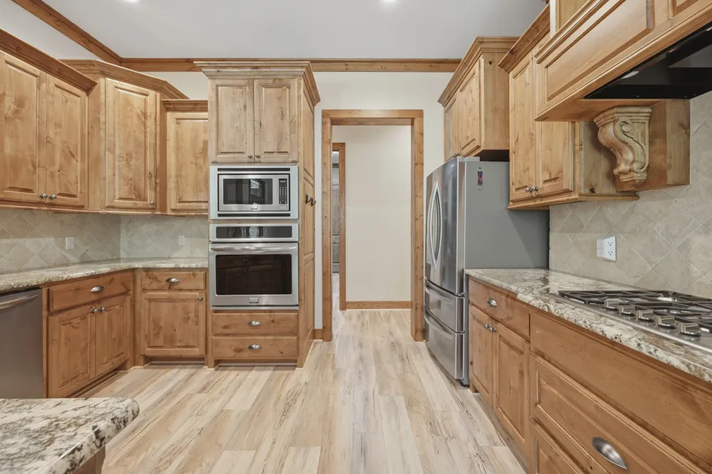 1822 Stonehaven Court Tyler, TX 75703