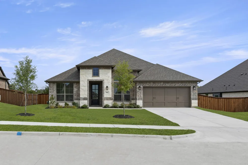 911 Allegro Avenue Forney, TX 75126