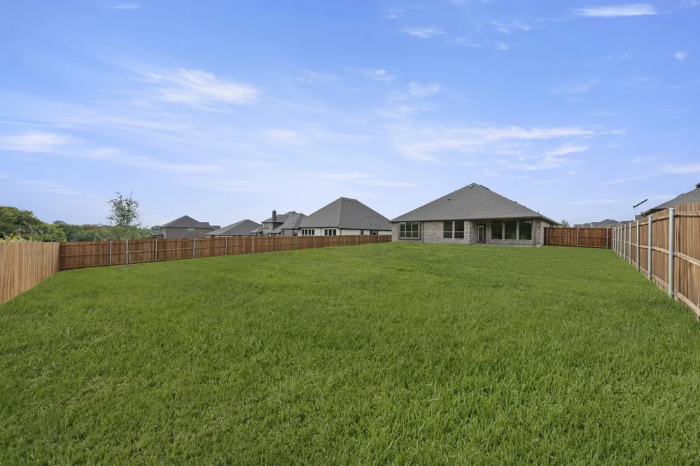 911 Allegro Avenue Forney, TX 75126