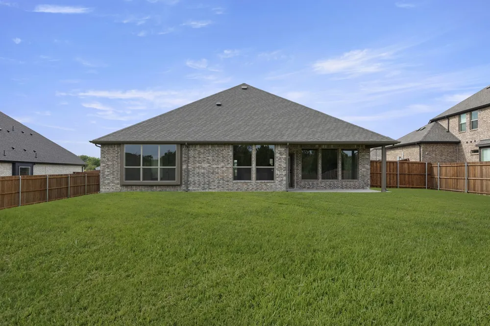 911 Allegro Avenue Forney, TX 75126