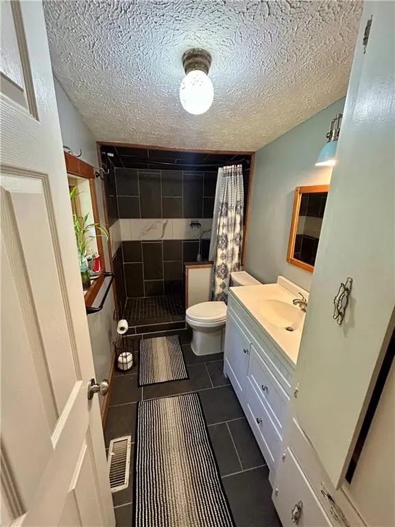 581 Garrett Branch Road Ellijay, GA 30536