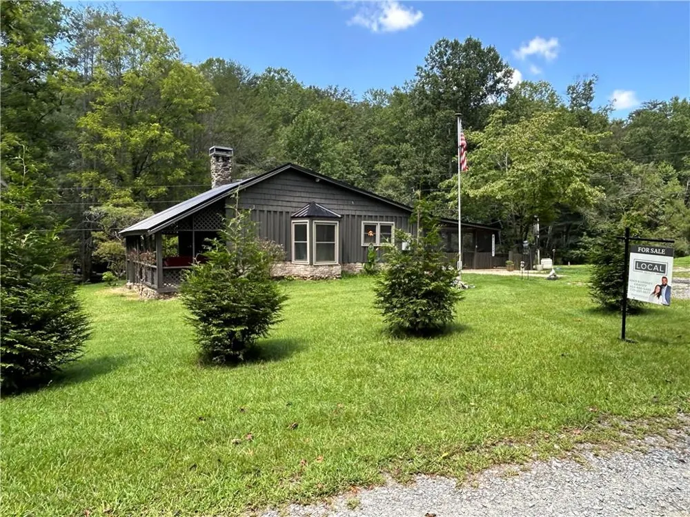 581 Garrett Branch Road Ellijay, GA 30536