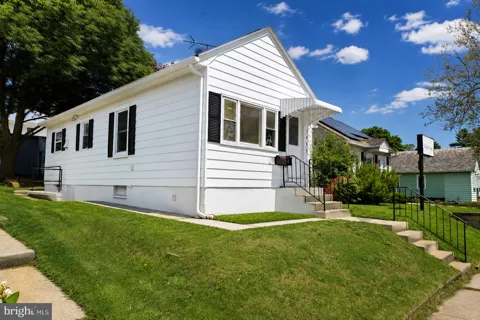 1425 HARDING AVENUE