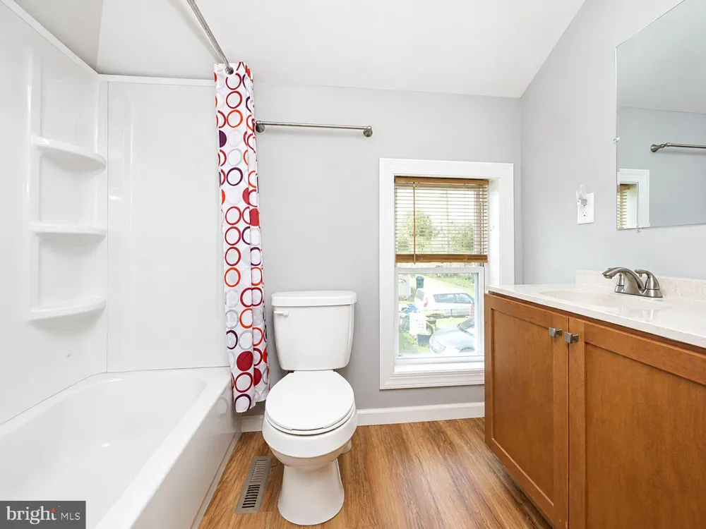 1425 HARDING AVENUE Hershey, PA 17033