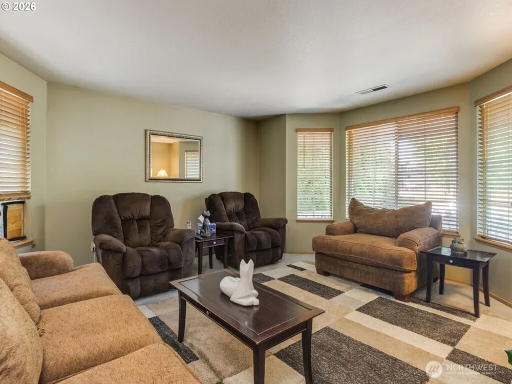 9319 NE 136th Avenue Vancouver, WA 98682