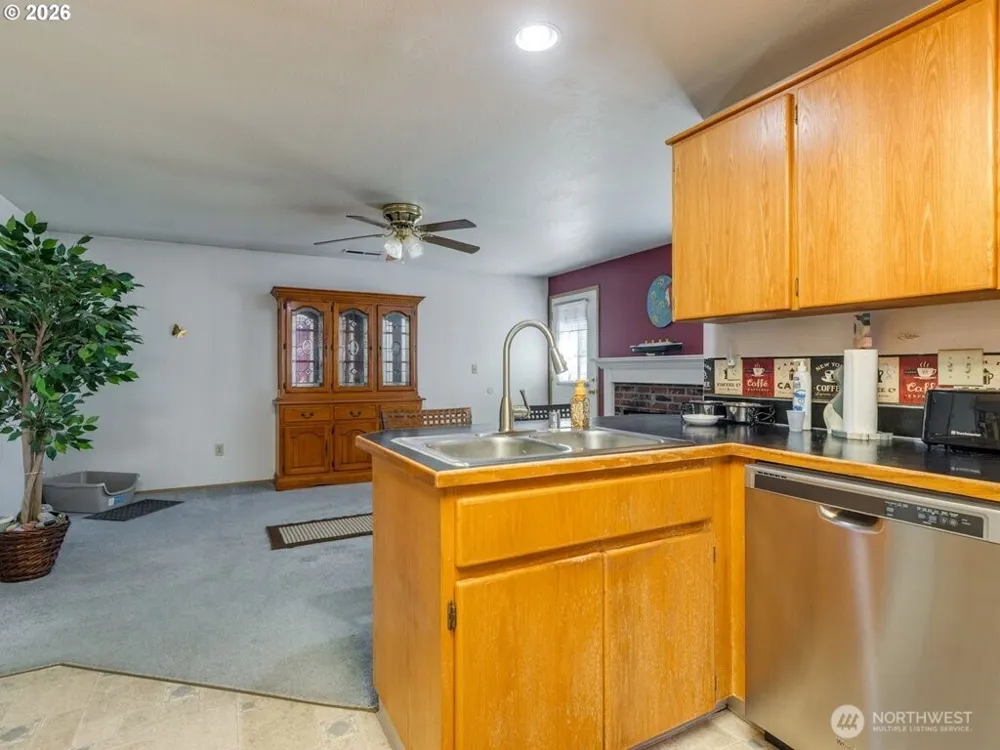 9319 NE 136th Avenue Vancouver, WA 98682