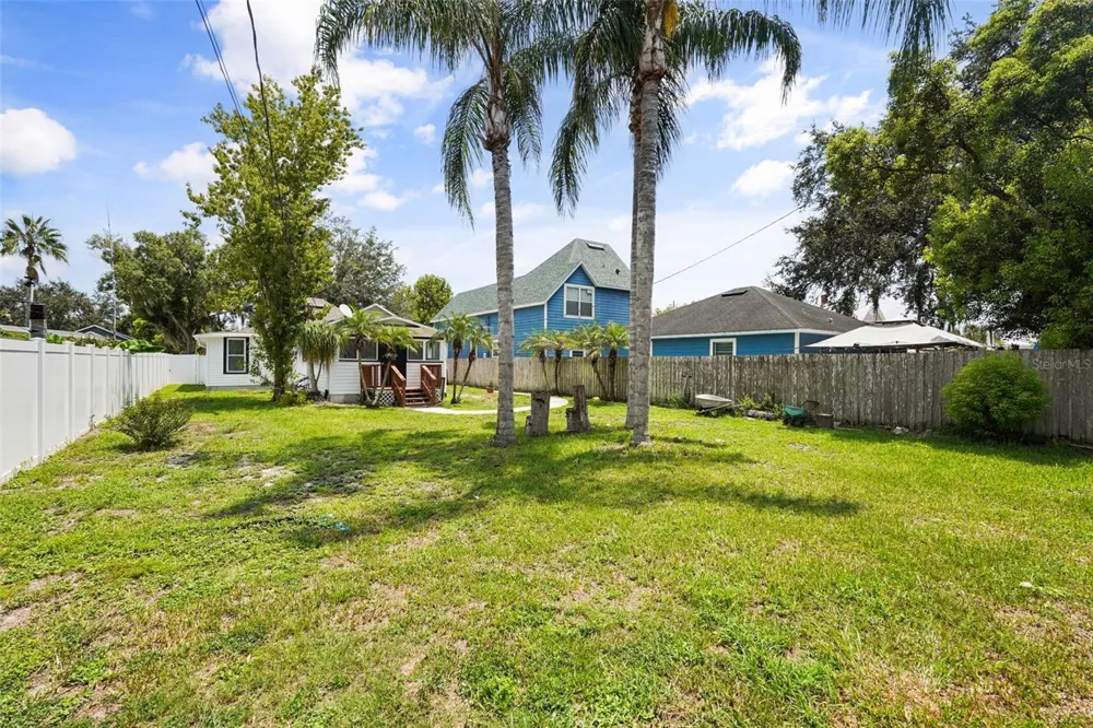 814 MINNESOTA AVENUE St Cloud, FL 34769