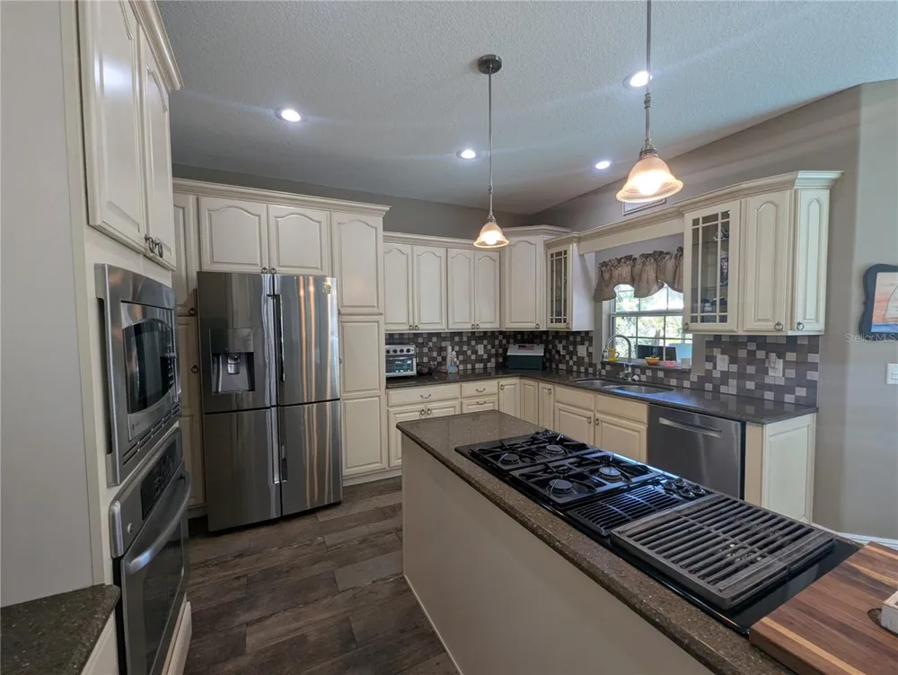 556 NW FERN DRIVE Crystal River, FL 34428