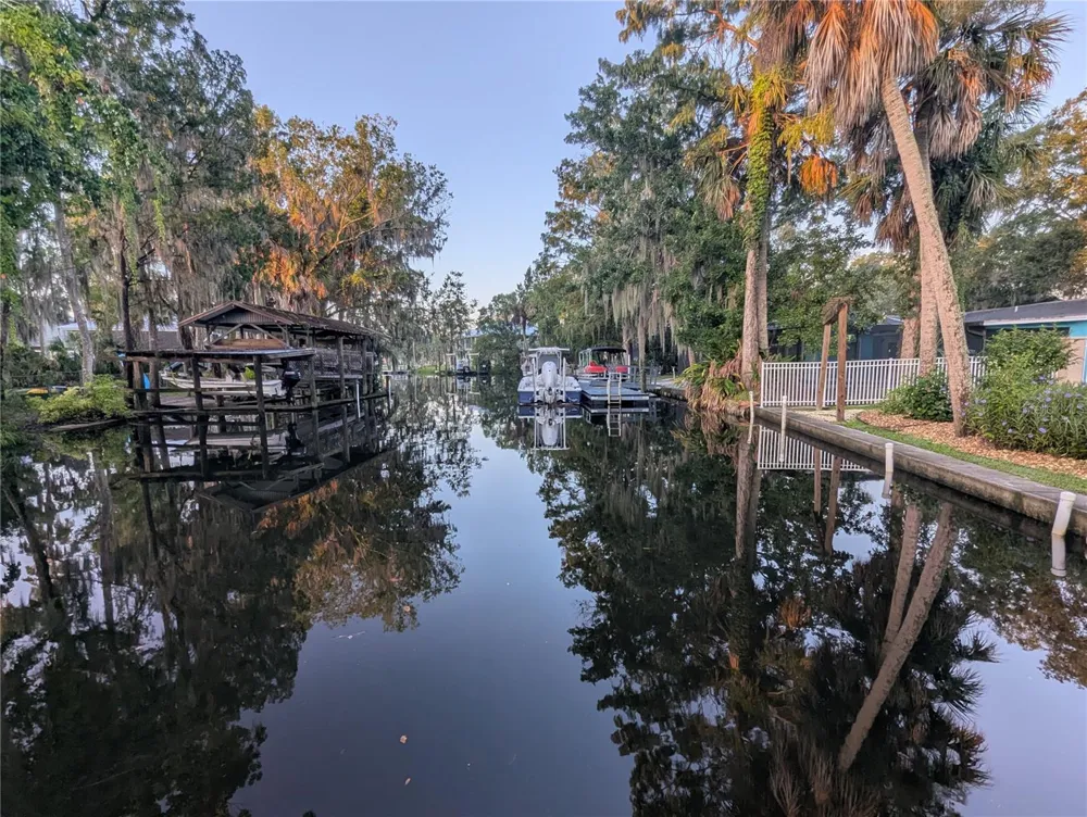 556 NW FERN DRIVE Crystal River, FL 34428