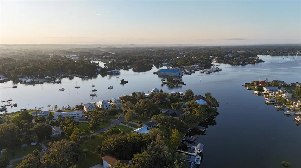 556 NW FERN DRIVE Crystal River, FL 34428