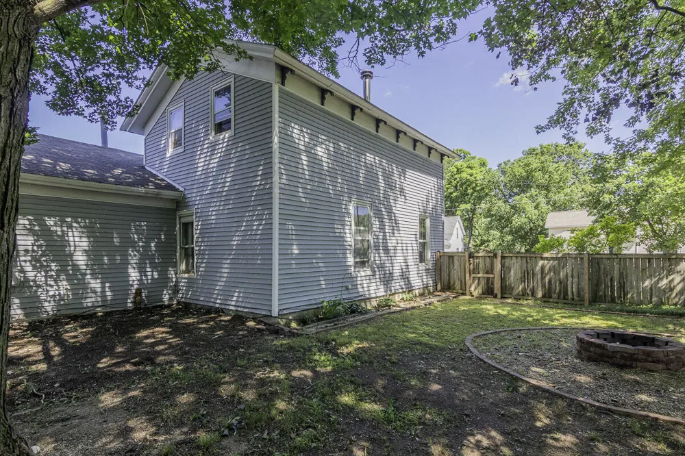 506 E 2nd Street Antwerp Township, MI 49065