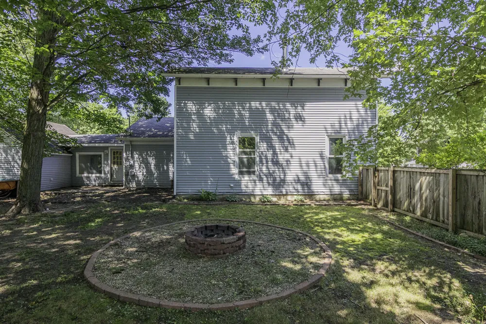 506 E 2nd Street Antwerp Township, MI 49065