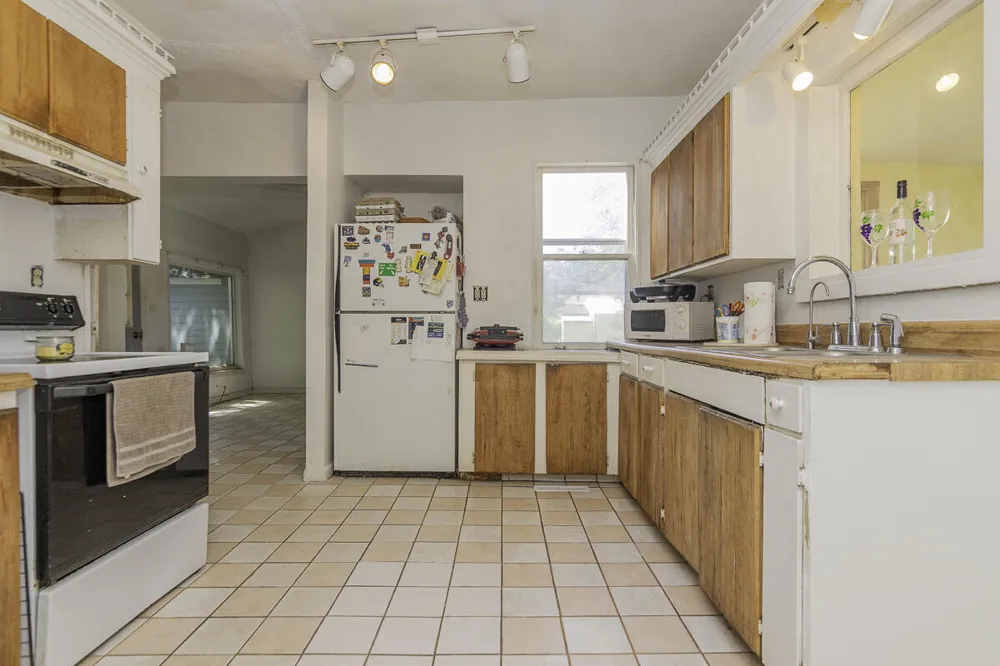 506 E 2nd Street Antwerp Township, MI 49065