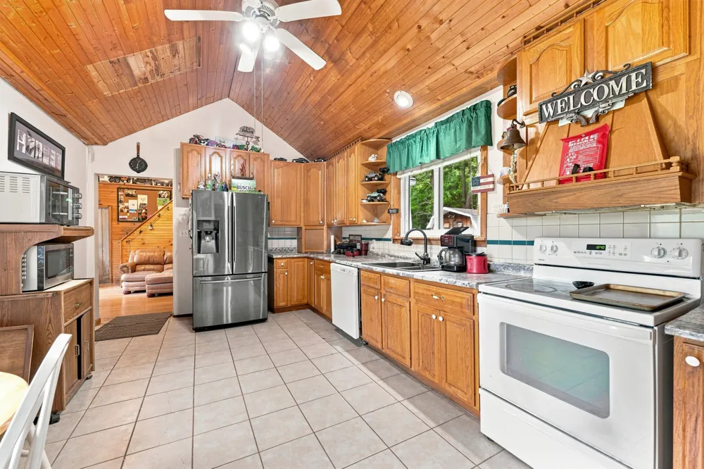 5094 53rd Street Columbia Township, MI 49056
