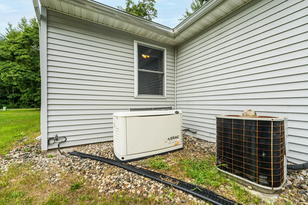 5094 53rd Street Columbia Township, MI 49056