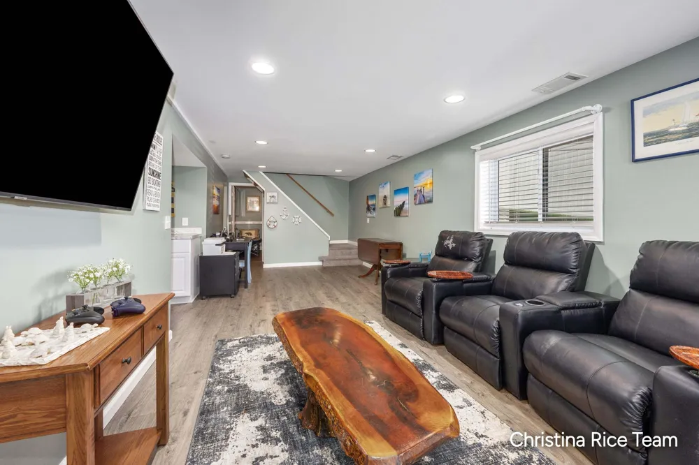 1644 Lakeview Drive Golden Township, MI 49436