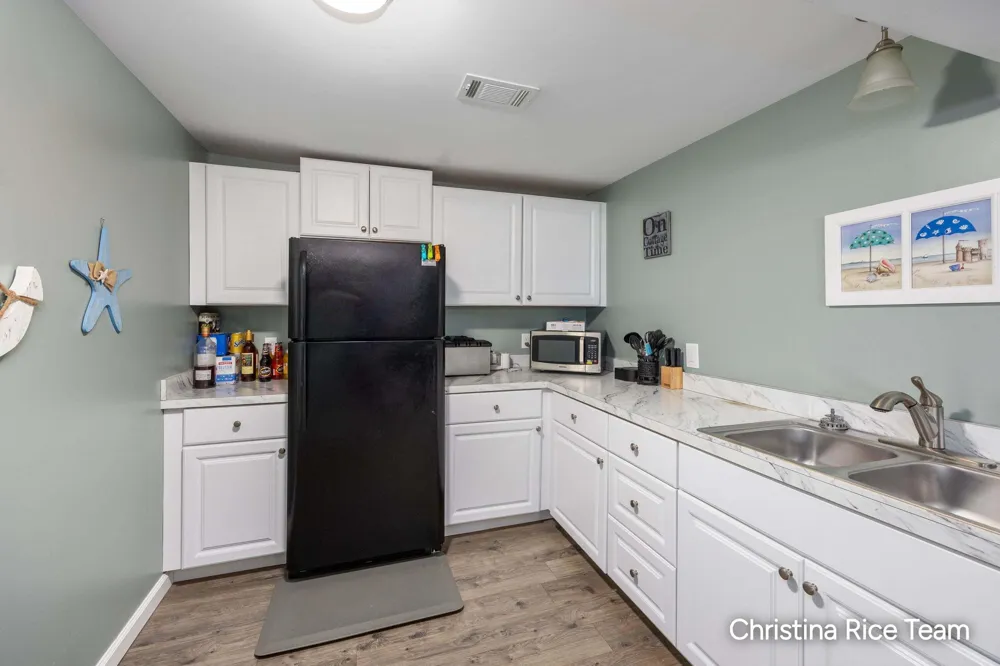 1644 Lakeview Drive Golden Township, MI 49436