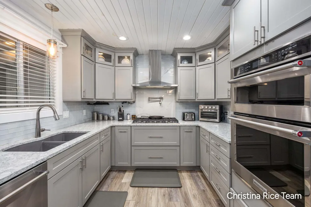 1644 Lakeview Drive Golden Township, MI 49436