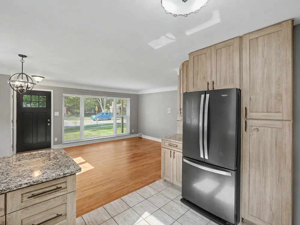 138 Pleasant Ridge Drive Saline City, MI 48176