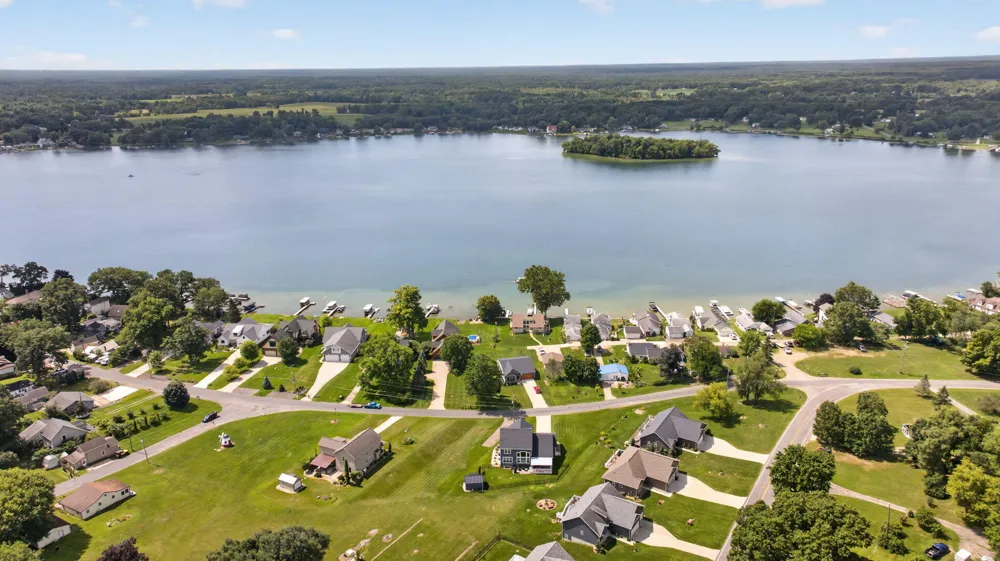 2869 Bartlett Road Henrietta Township, MI 49272