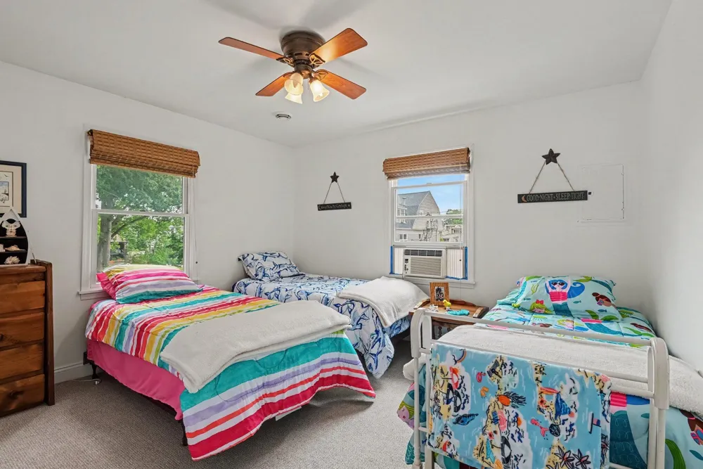 77 Park Avenue South Haven City, MI 49090