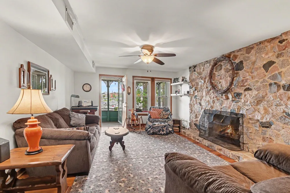 77 Park Avenue South Haven City, MI 49090
