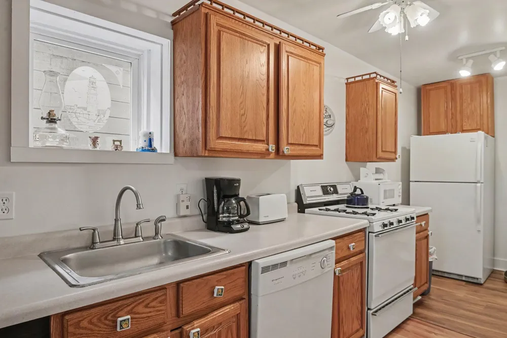 77 Park Avenue South Haven City, MI 49090