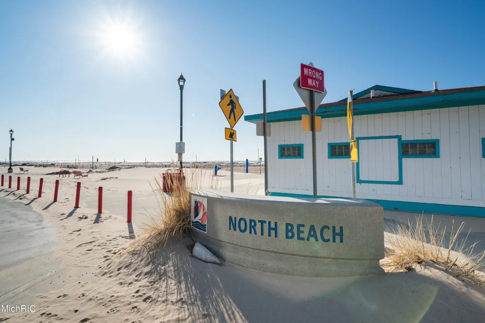 77 Park Avenue South Haven City, MI 49090