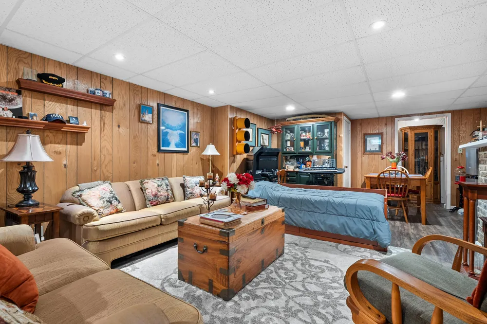 57109 Red Arrow Highway Lawrence Township, MI 49064