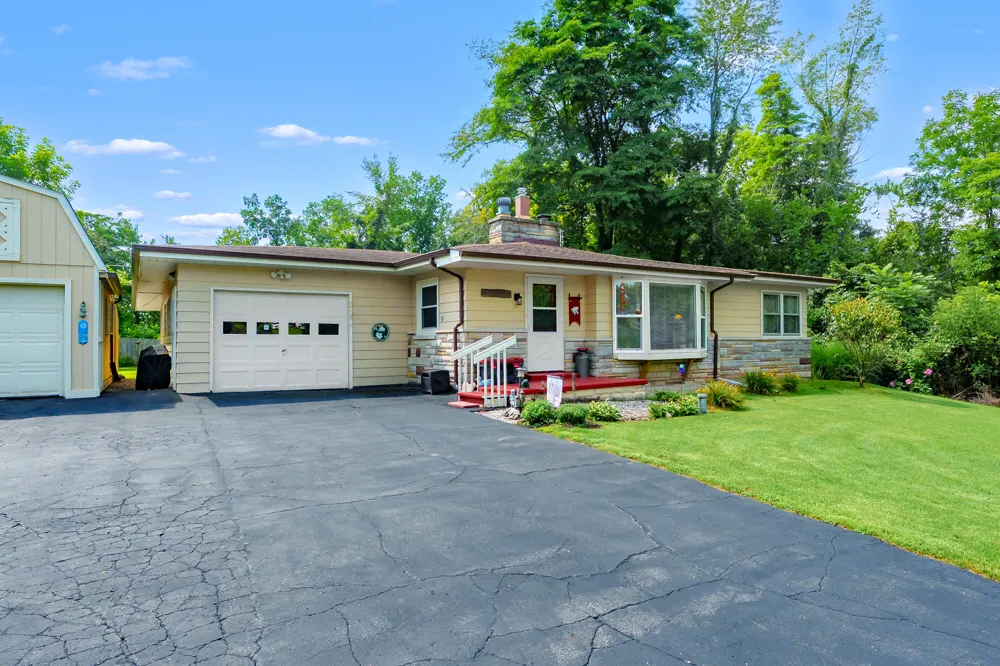 57109 Red Arrow Highway Lawrence Township, MI 49064